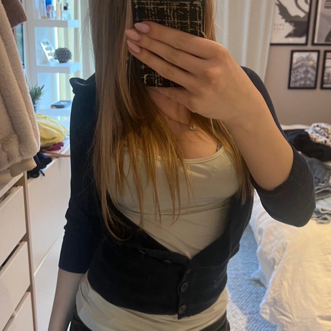 Trekvartsärmad kofta med luva 