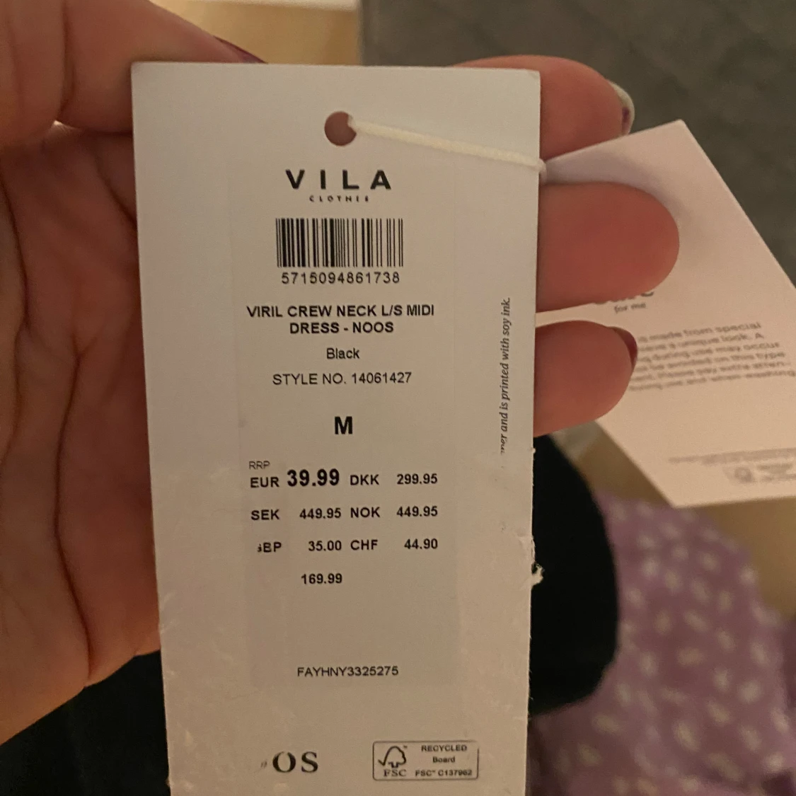 Svart stickad klänning  - 90