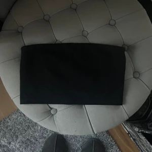 Banduetopp - Banduetopp från Ginatricot i stl S. Perfekt till sommaren