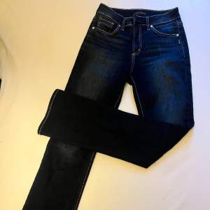 Jeans från silver jeans co  Storlek 27/33 🥰