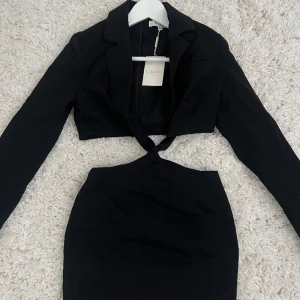 Klänning - Snygg kort klänning