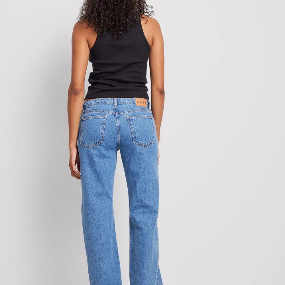 Säljer då de är för korta för mig (178cm), superbra skick🫶. Jeans & Byxor.