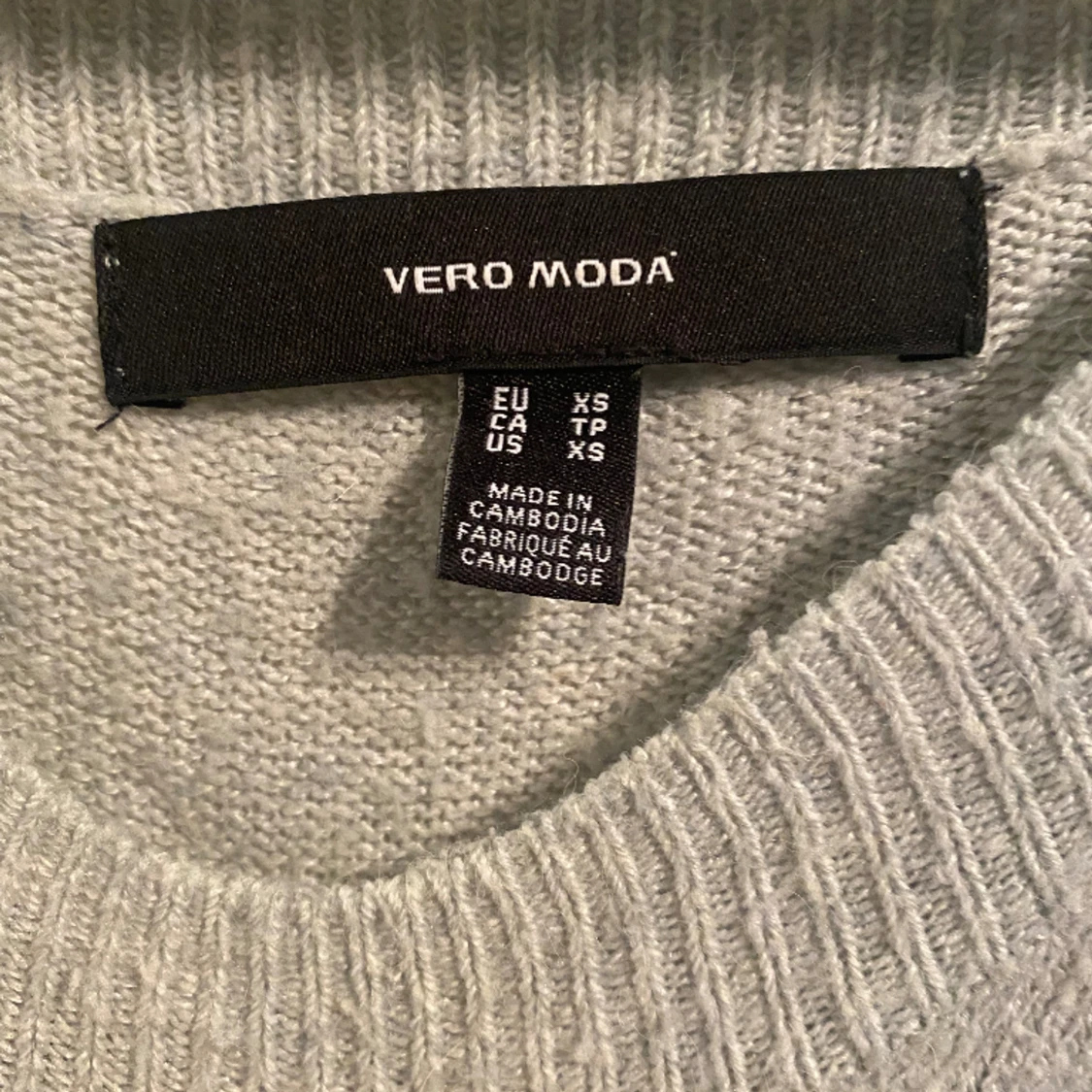 Stickad tröja  - 91