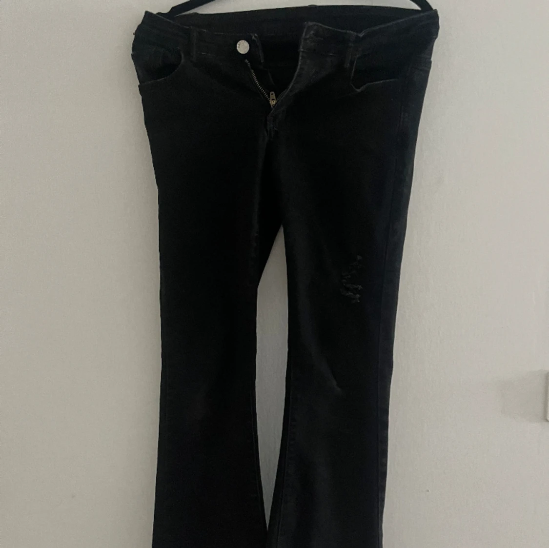 Lågmidajde svarta jeans 