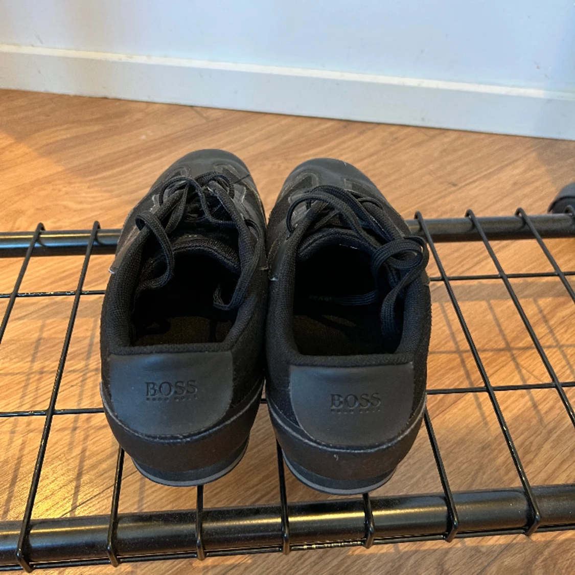Boss finskor strl 39 - 90