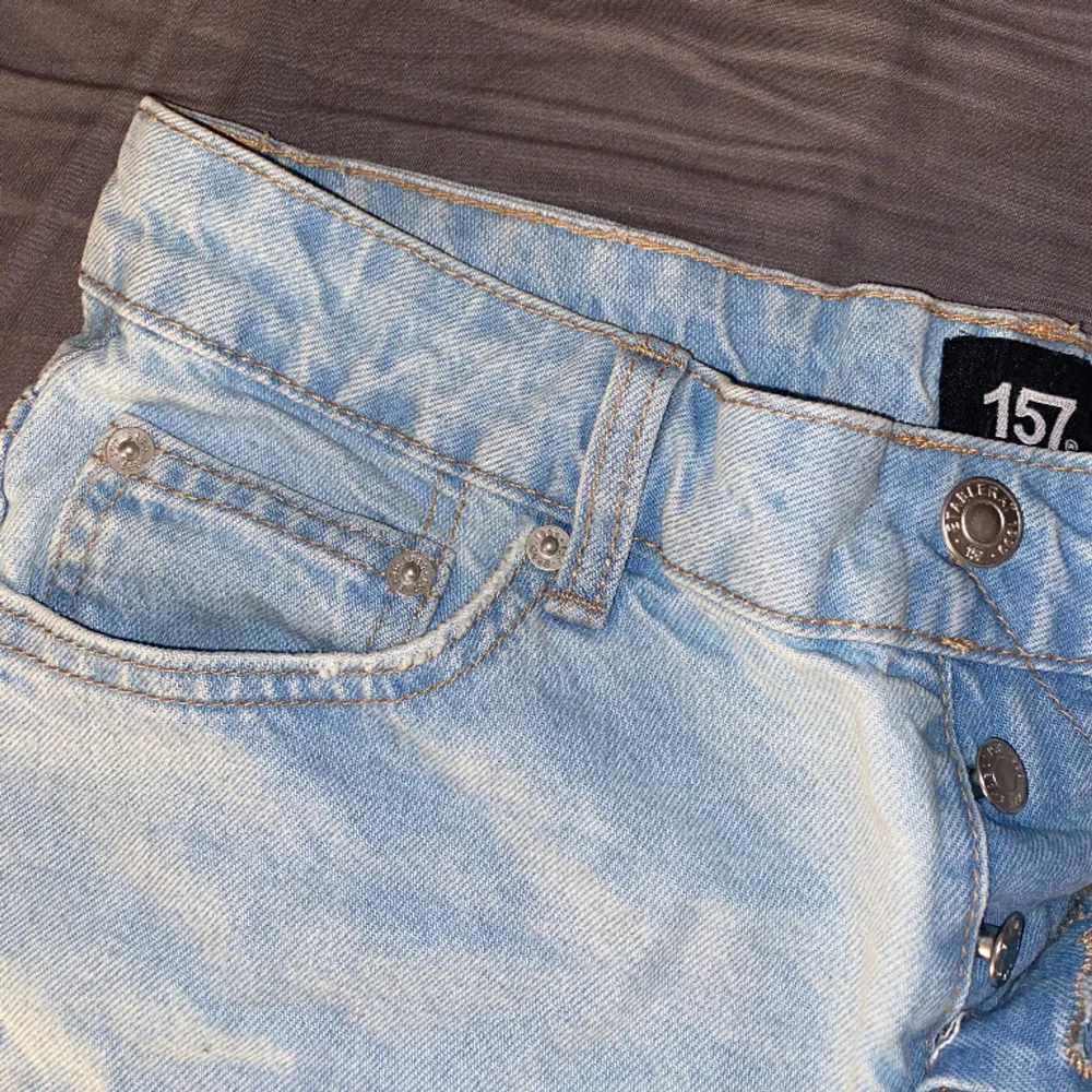 Lågmidjade jeansshorts från Lager 157! Jäääättesnygga🥳. Shorts.