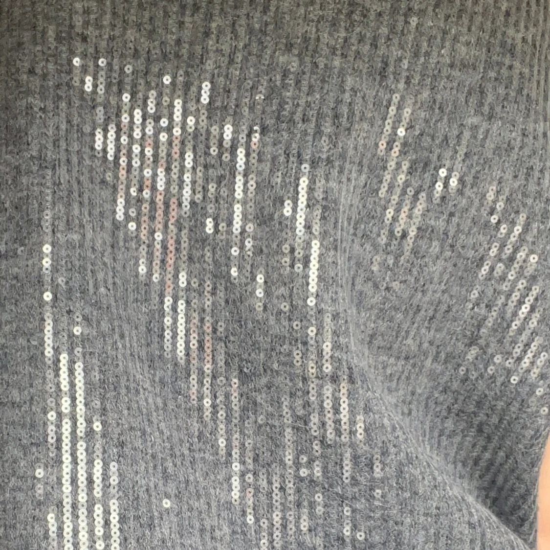 Glittrig kofta från zara - 90