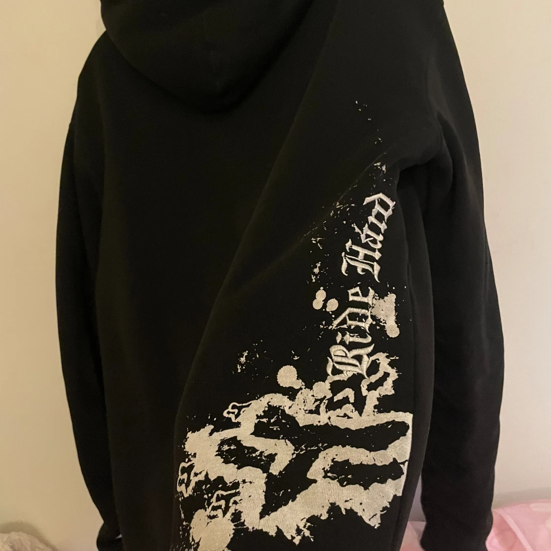 Fox Hoodie - 90
