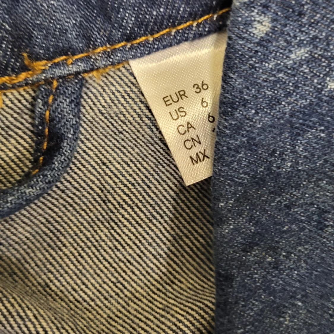 Jeansjacka med text LOVE - 91