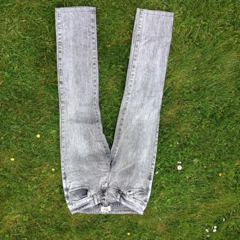 Ltb jeans som inte kommer till användning 🩷🩷 pris kan diskuteras! . Jeans & Byxor.