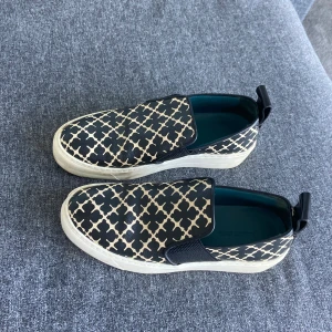 Skor - Jätte finna malene Birger skor, ej tvättade på bilden