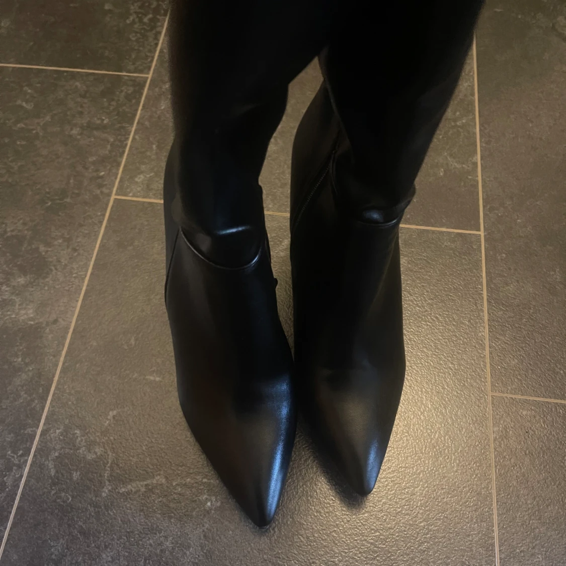 Knähöga stövlar  - 91