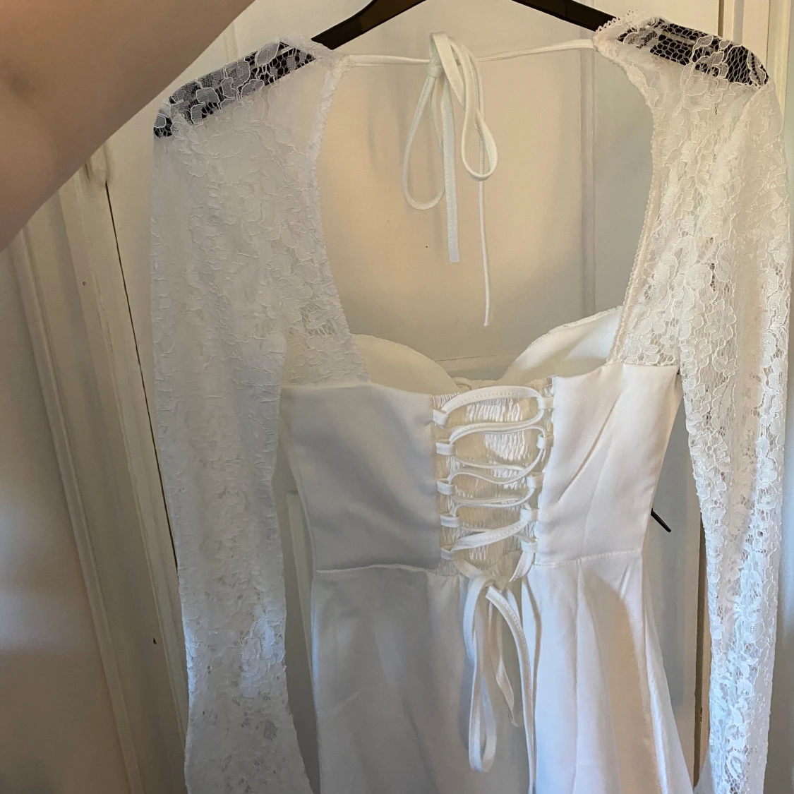 Superfin vit studentklänning - 91