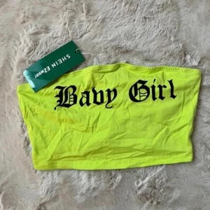 Bandaue topp  - Ny med prislapp 