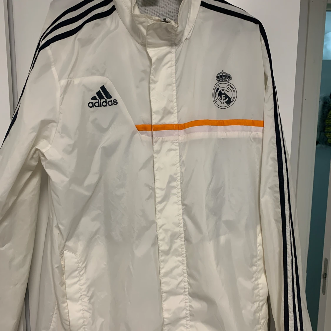 Adidas Real madrid vindjacka str L
