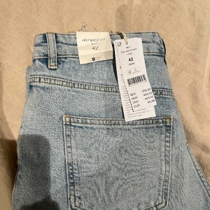 Jeans oanvända - Säljer mina oanvända jeans från Gina!! De är aldrig använda då de ej passar.. 