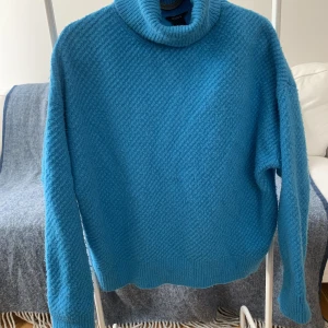 Stickad tröja - Stickad tröja, lite oversize från Lindex!