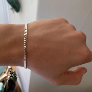 Silverarmband Solid cuban  - Silver Armband i 925 Sterling silver Stämpel finns  Size: 17.78cm 