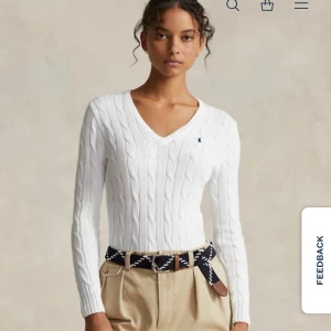 Ralph lauren tröja - Fin och populär tröja från Ralph Lauren i strl M💞 Nypris 1800