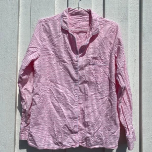 Söt pyjamas  - Rutig rosa pyjamas 