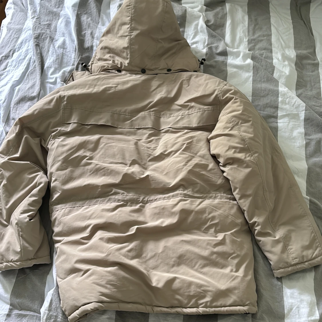 Dunjacka med regnskal - 90