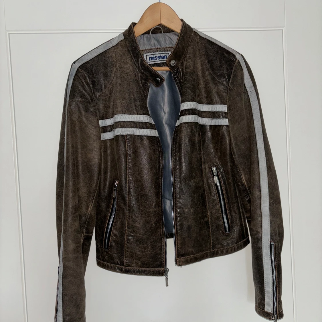 Vinted skinnjacka  - 90