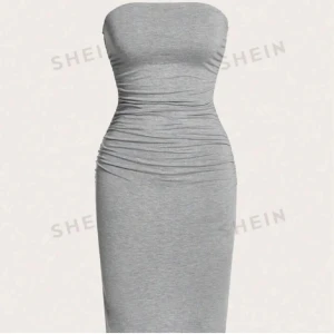 Bandu klänning  - Tajt bandu klänning 