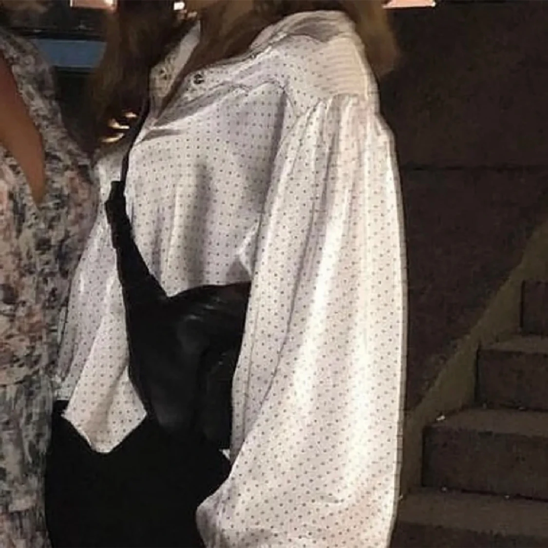 Ganni prickig silkesblus - 90