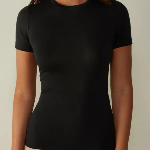 Intimissimi t-shirt - Svart, strl s! Fint skick