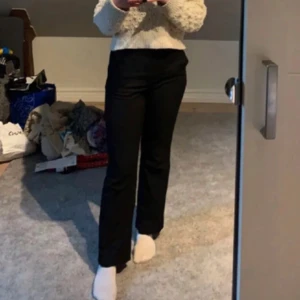 Kostymbyxor  - Storlek 38, i fint skick 