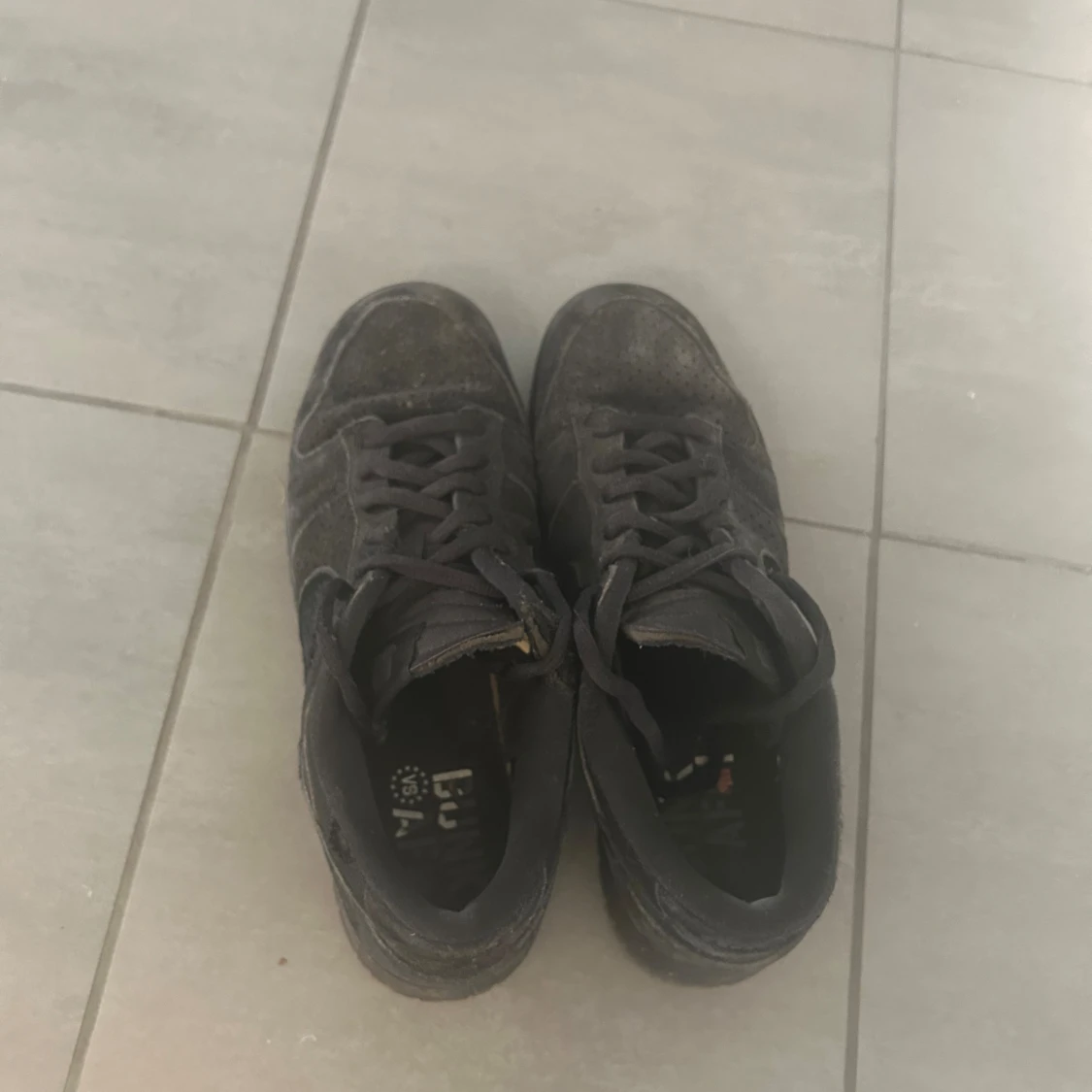 Nike x undefeated Dunks - 91