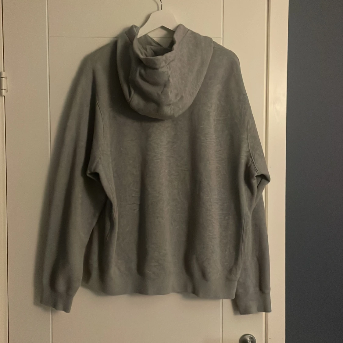 Grå Nike hoodie med luva  - 90