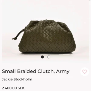 Jackie väska  - Endast INTRESSEKOLL!! Funderar på att sälja denna jättefina väskan är även öppen för byten❤️🥰