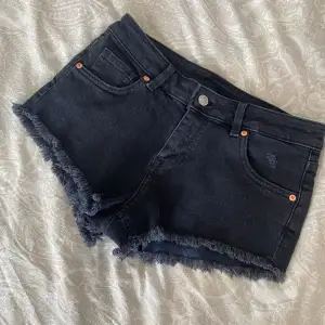 Lågmidjade shorts från hm