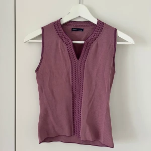 Rosa/lila topp - Fin topp i skönt material