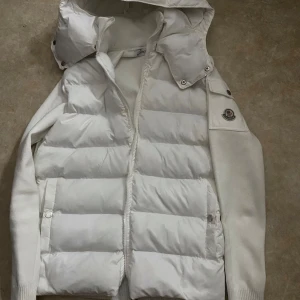 Moncler cardigan - .
