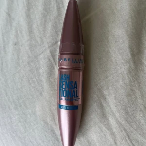 Mascara  - Maybelline mascara lash sensational waterproof 🤍helt ny och oanvänd 