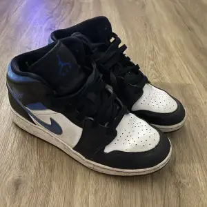 Jordan 1s i strl 40