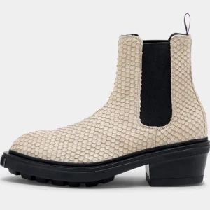 Eytys boots - Eytys i modellen Nikita, färg tan/tilapia. Använda ett fåtal gånger, i fint skick! Svinsköna! Storlek 39 men passar även 39,5. Lädersko med rejäl gummisula. 