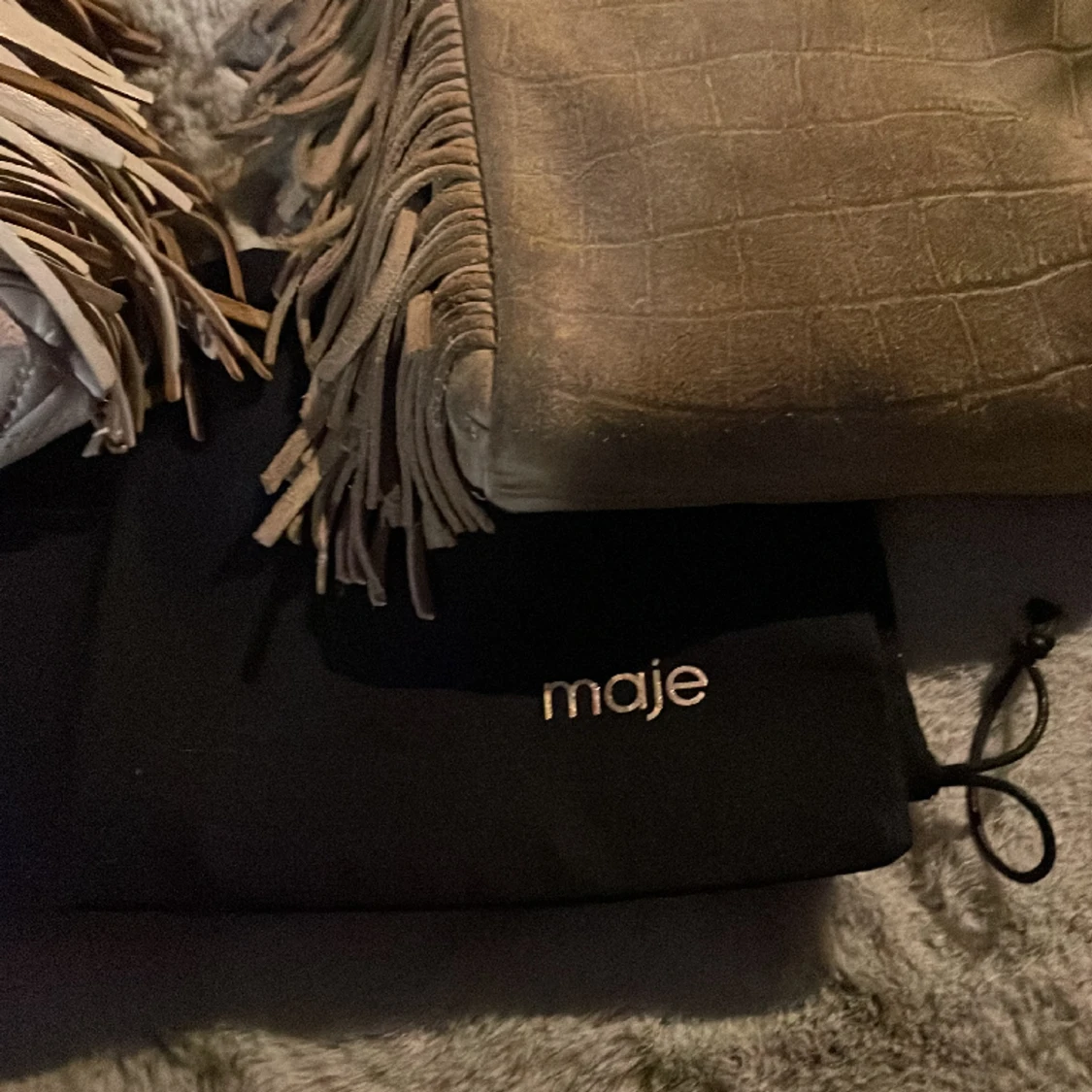 Två maje väskor  - 91