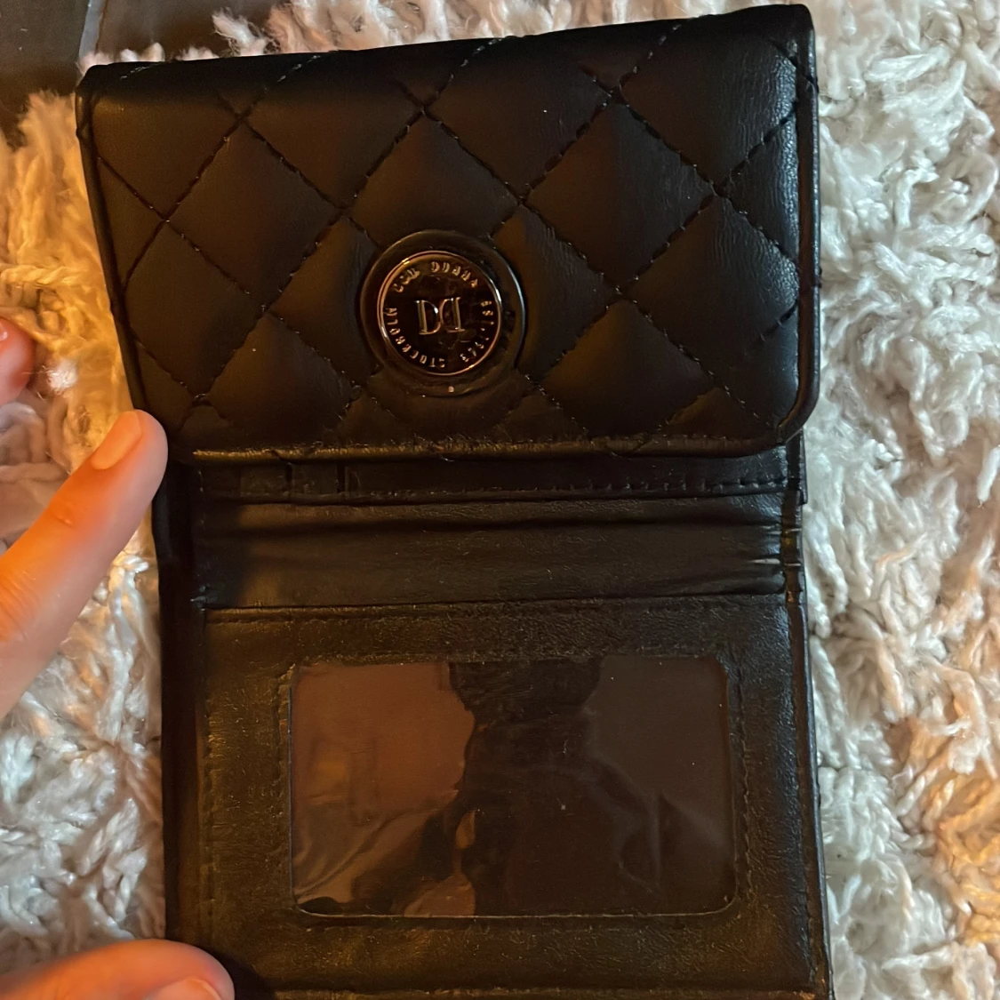 Svart quiltad plånbok från Don Donna - 93