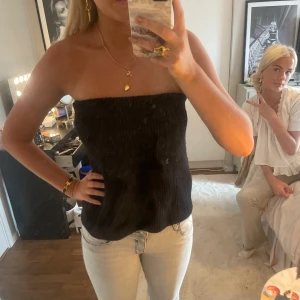 Stickad topp - Stickad kjol men går att använda som topp💕