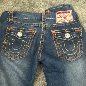 True religion jeans - Säljer mina favorit true religion jeans💞 skriv om ni har några frågor, pris kan diskuteras