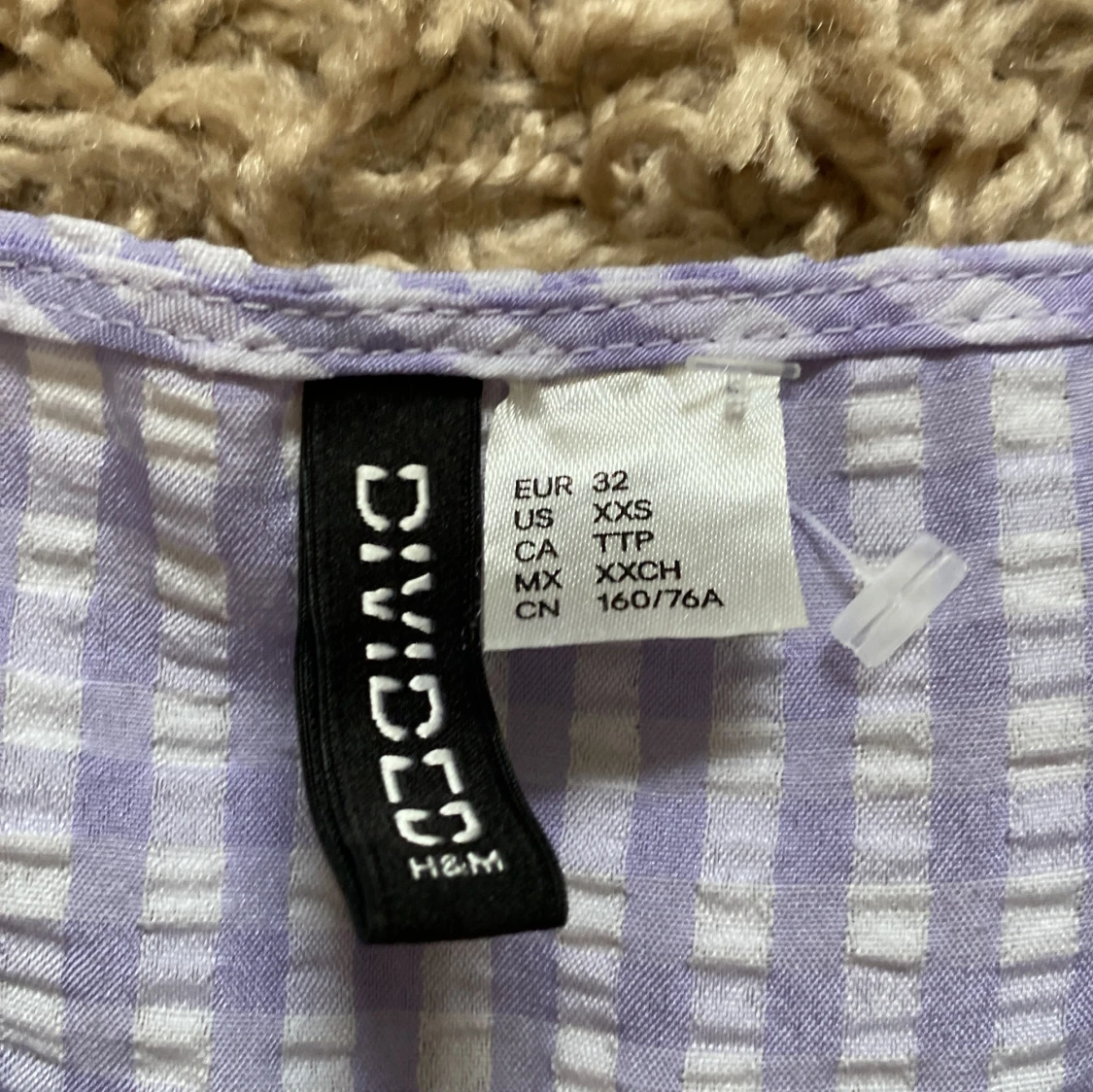 Ljuslila randig klänning från H&M Divided - 91