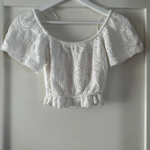 Virkad topp - Virkad topp från ginatricot, storlek S, använd fåtal gånger