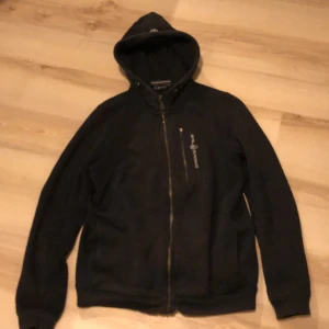 Sail racing Hoodie  -  Sail racing Hoodie lite solblekt