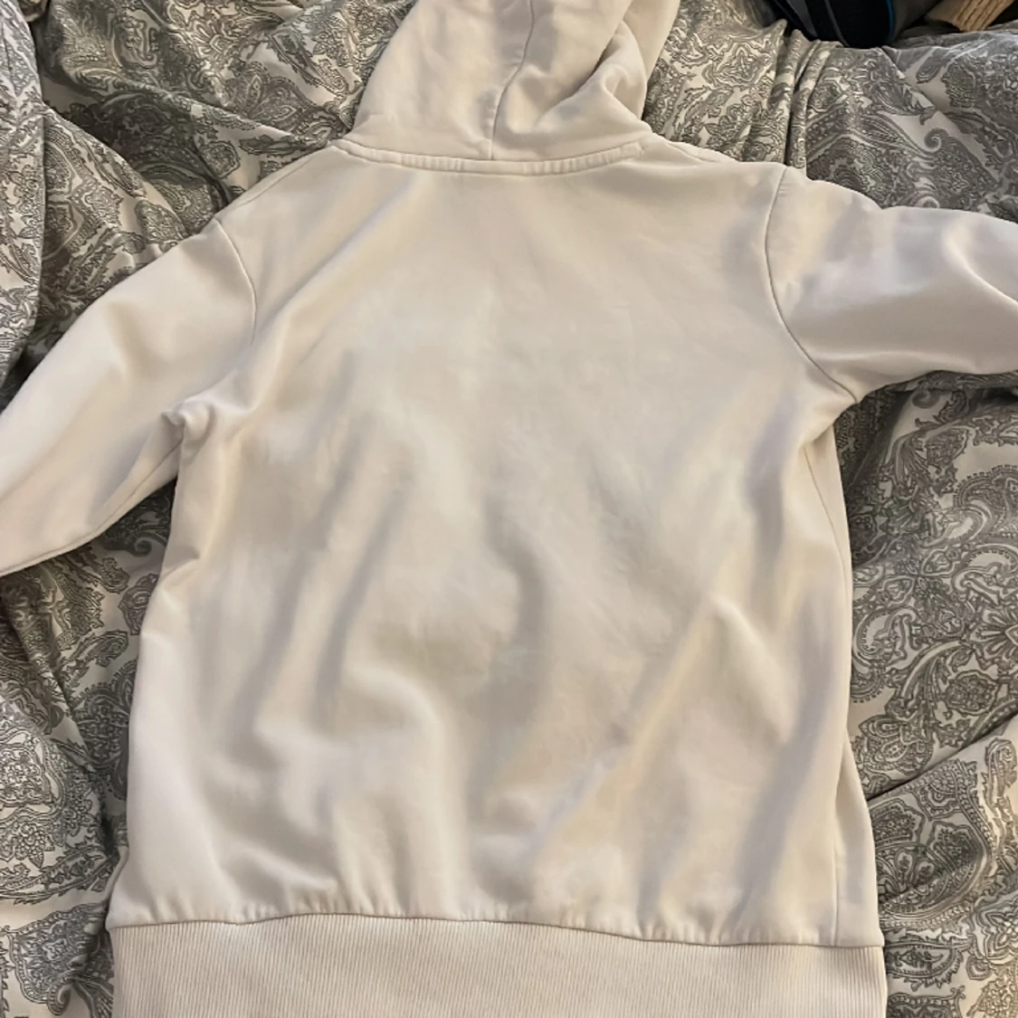 Peak performance hoodie - 90