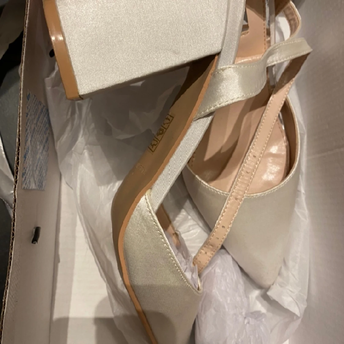 Festskor helt nya  - 91