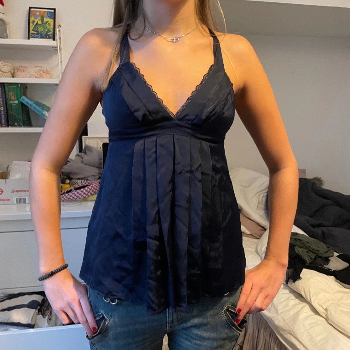 Blus i sidenimmitation