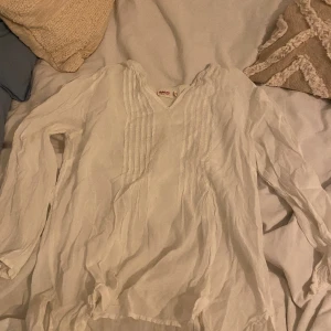 Söt blus - Jätte fin